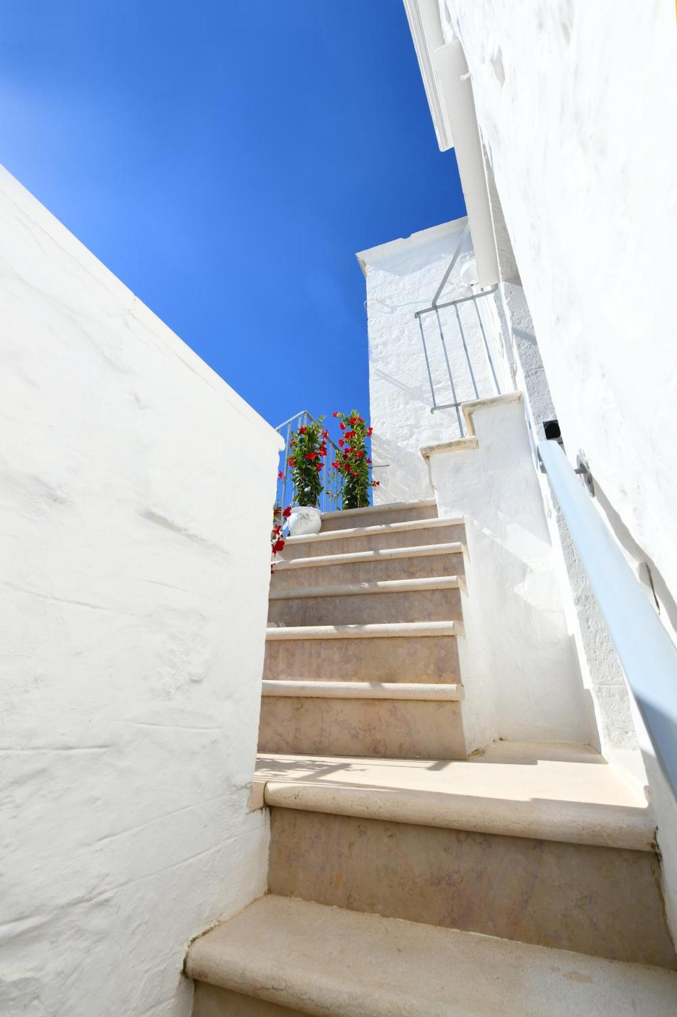 شقة La Scala Del Borgo تْشيستيرنِنو المظهر الخارجي الصورة