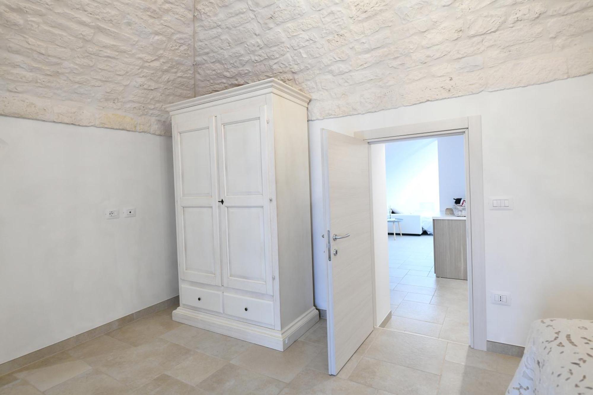 شقة La Scala Del Borgo تْشيستيرنِنو المظهر الخارجي الصورة