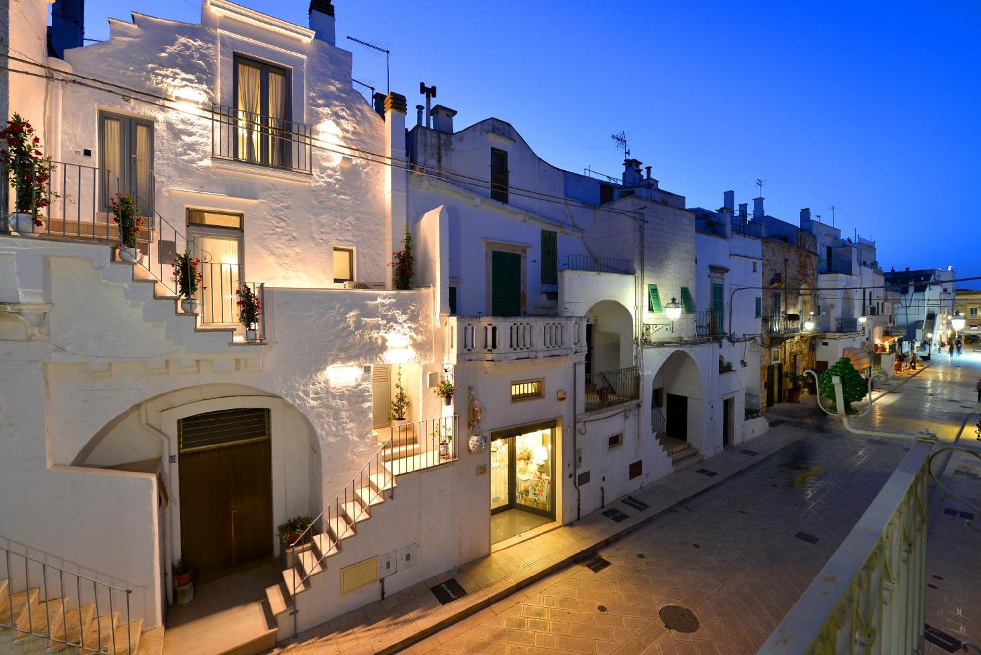 شقة La Scala Del Borgo تْشيستيرنِنو المظهر الخارجي الصورة
