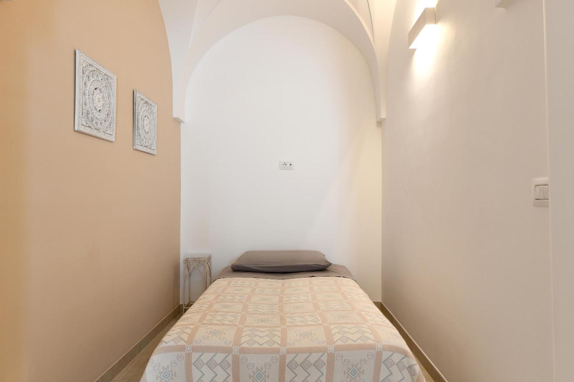 شقة La Scala Del Borgo تْشيستيرنِنو المظهر الخارجي الصورة